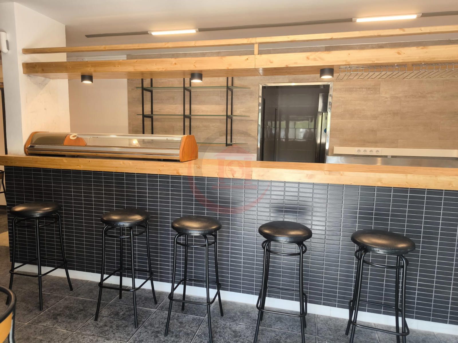 Local Comercial en alquiler Barcelona. Ref: 1273. PLANET HOUSE BARCELONA 