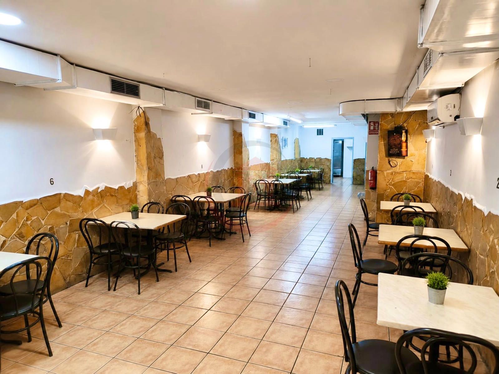 Local Comercial en lloguer Badalona, Barcelona. Ref: 1327. PLANET HOUSE BARCELONA 