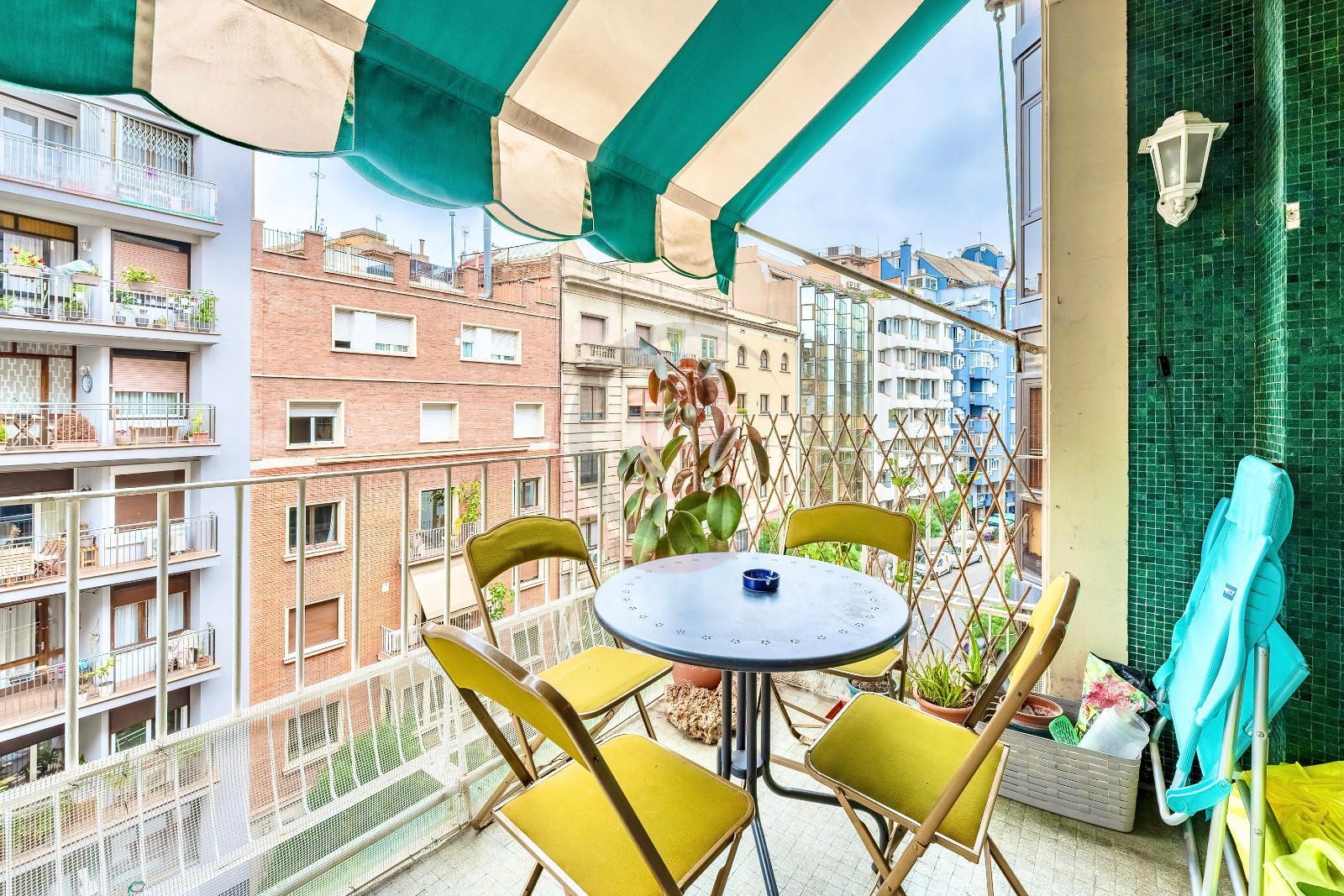 PISO SEÑORIAL EN GRACIA CON TERRAZA PARKING - Foto 9
