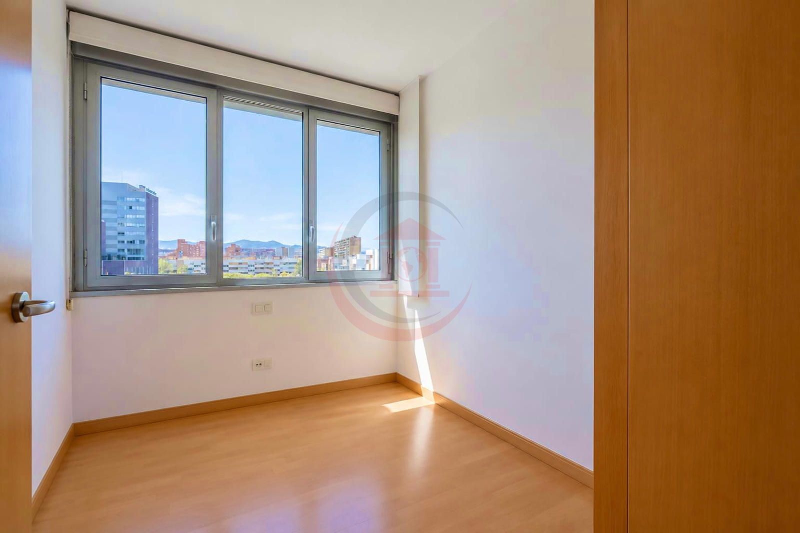 VIVIENDA CERCA AL MAR CON GRAN TERRAZA PRIVADA, TOTALMENTE EXTERIOR CON ACABADOS PREMIUM - Foto 14
