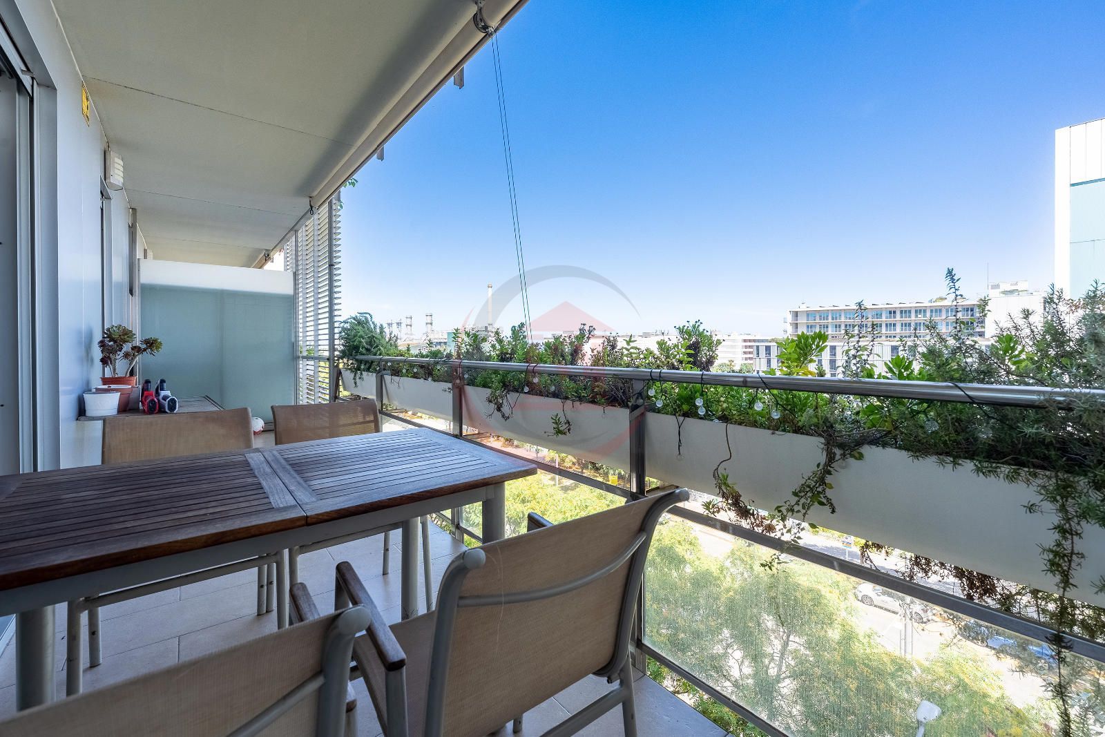 VIVIENDA CERCA AL MAR CON GRAN TERRAZA PRIVADA, TOTALMENTE EXTERIOR CON ACABADOS PREMIUM - Foto 28