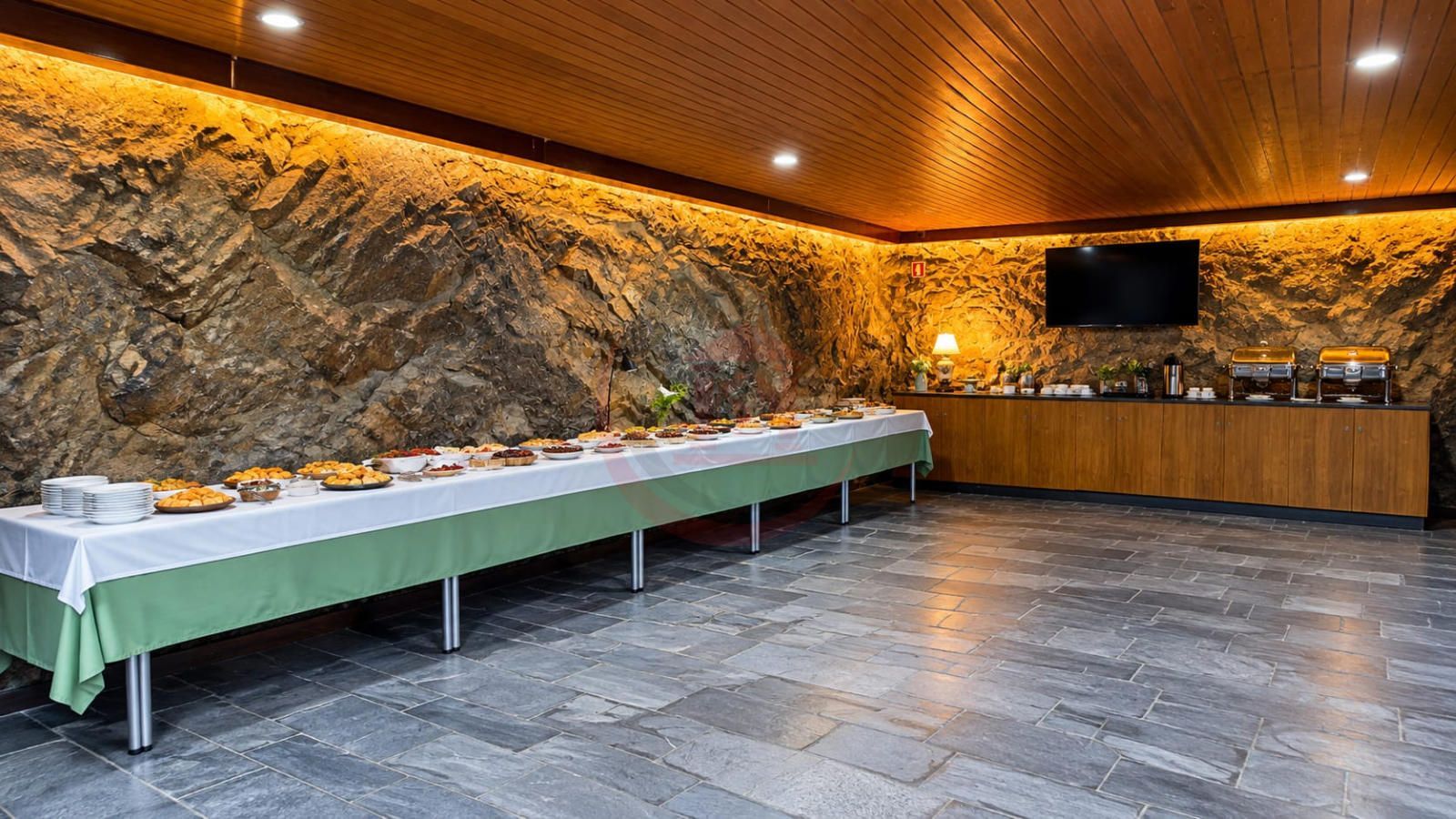 RESTAURANTE CON SALÓN DE EVENTOS LICENCIA C3 Y DOS TERRAZAS AMPLIAS  EN ZONA EXCLUSIVA DE BARCELONA - Foto 7