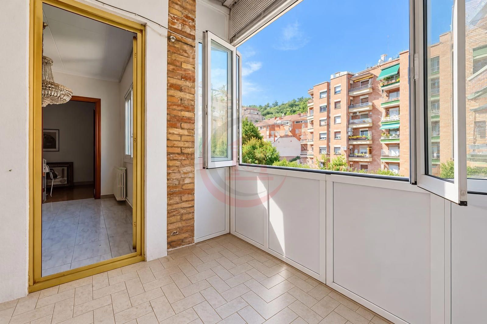 ÁTICO CON TERRAZA, SARRIA - SANT GERVASI VISTAS DESPEJADAS Y GRANDES POSIBILIDADES DE REFORMA!!! - Foto 4