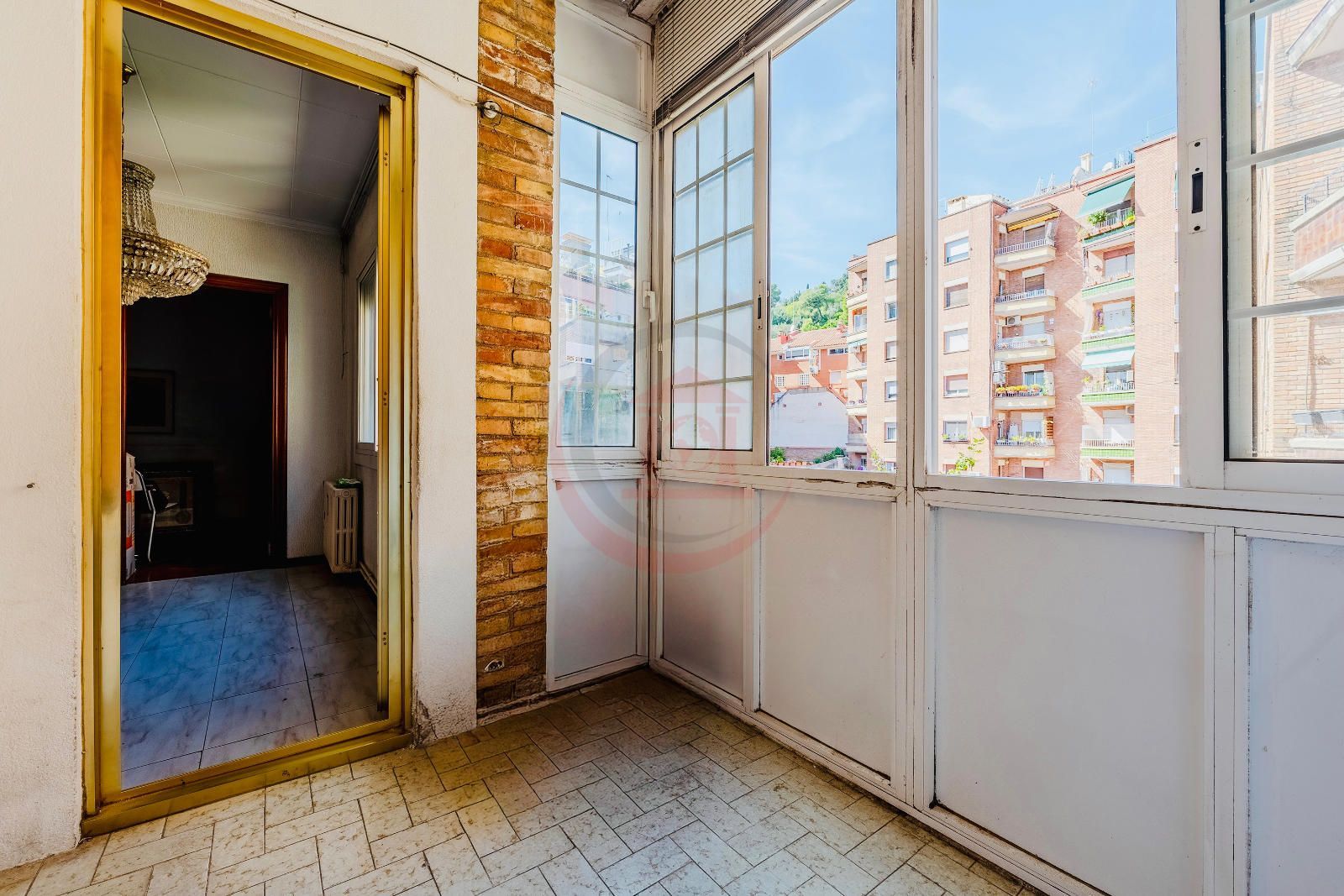 ÁTICO CON TERRAZA, SARRIA - SANT GERVASI VISTAS DESPEJADAS Y GRANDES POSIBILIDADES DE REFORMA!!! - Foto 3