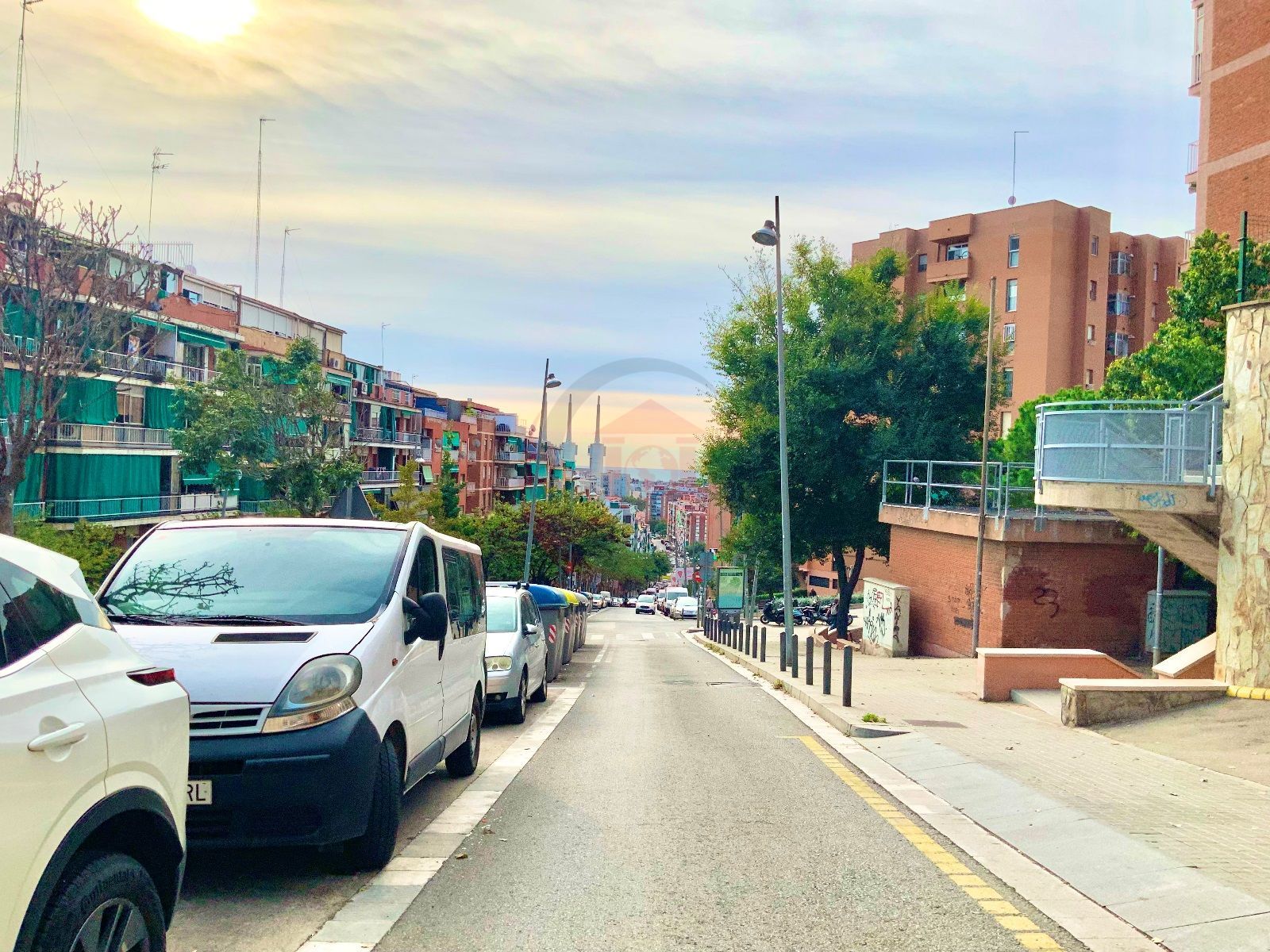 LOCAL MUY AMPLIO DE 245 m² CON GRANDES POSIBILIDADES EN BADALONA - Foto 24