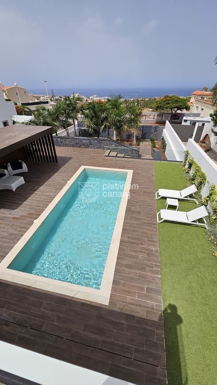 Freistehende Villa zu verkaufen Costa Adeje, Santa Cruz Tenerife. Ref: 1692. Platinum Canary