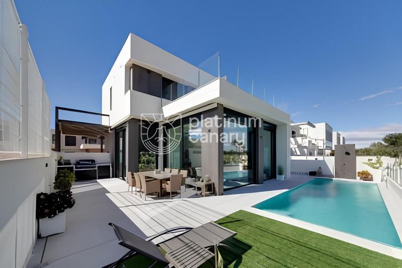 Heim zu verkaufen Pilar De La Horadada, Alicante. Ref: 2403. Platinum Canary