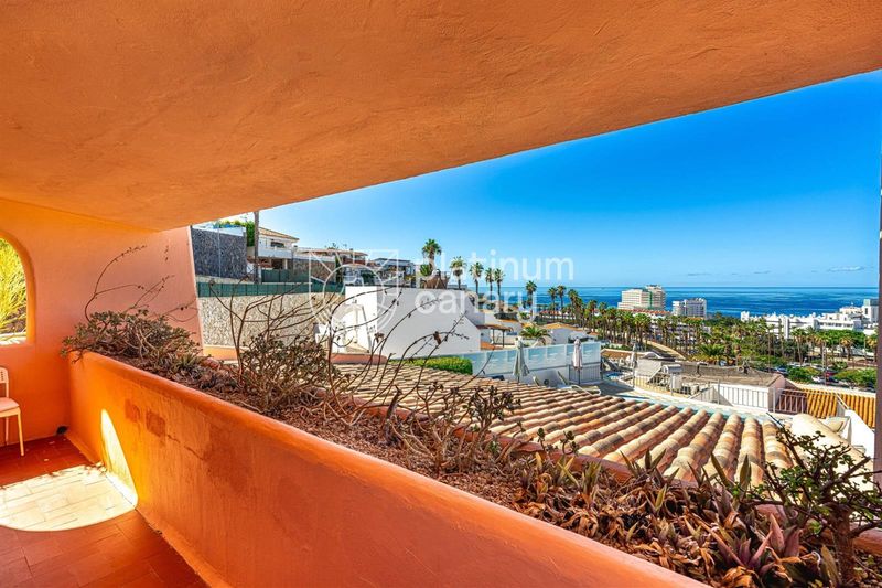 Freistehende Villa zu verkaufen Costa Adeje-San Eugenio, Santa Cruz Tenerife. Ref: 2543. Platinum Canary