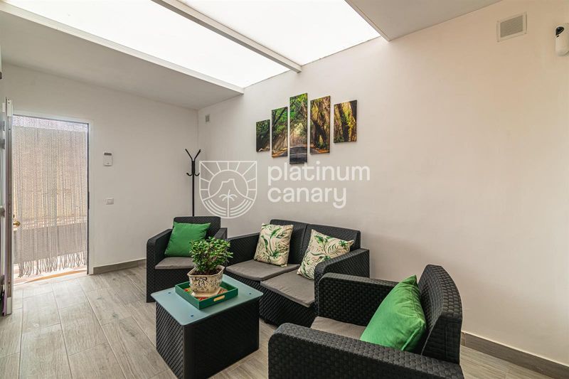 Heim zu verkaufen Arico, Santa Cruz Tenerife. Ref: 2574. Platinum Canary