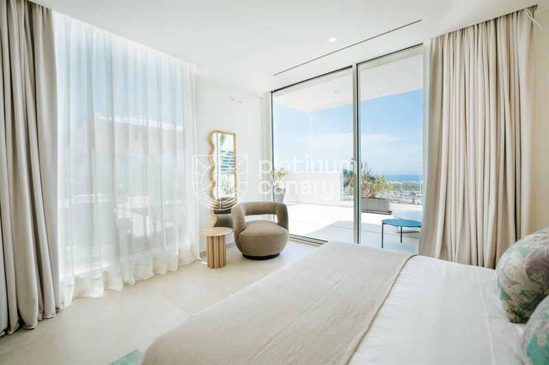 Freistehende Villa zu verkaufen Costa Adeje, Santa Cruz Tenerife. Ref: 2585. Platinum Canary