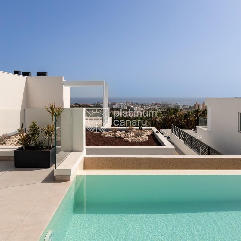 Freistehende Villa zu verkaufen Costa Adeje, Santa Cruz Tenerife. Ref: 2587. Platinum Canary