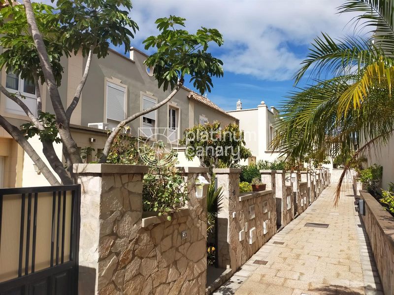 Heim zu verkaufen Chayofa, Santa Cruz Tenerife. Ref: 2635. Platinum Canary