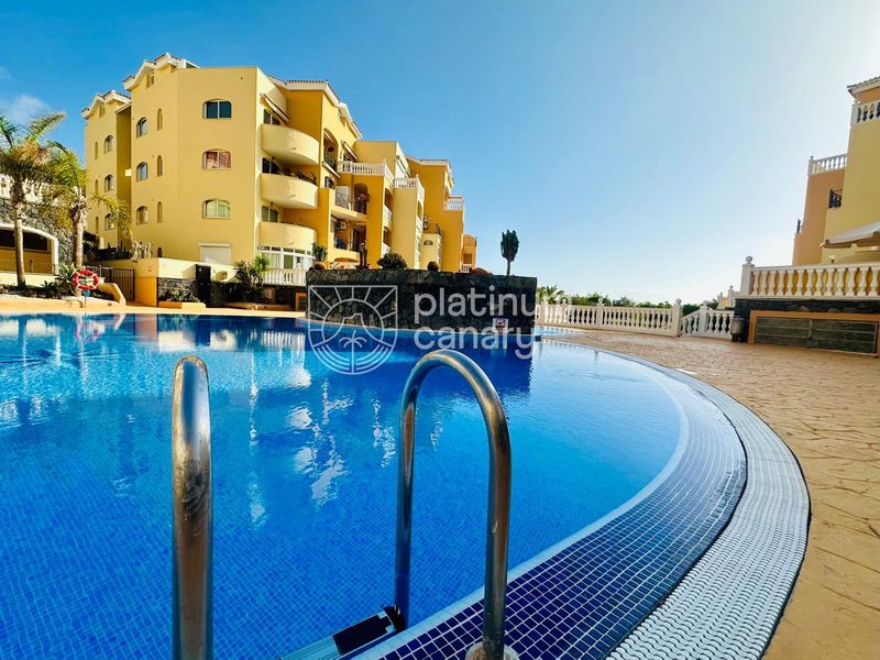 Piso en venta Playa De Los Cristianos, Santa Cruz Tenerife. Ref: 2649. Platinum Canary