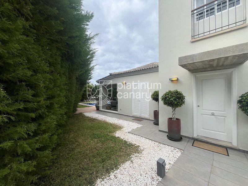 Chalet Independiente en venta Costa Adeje, Santa Cruz Tenerife. Ref: 2700. Platinum Canary