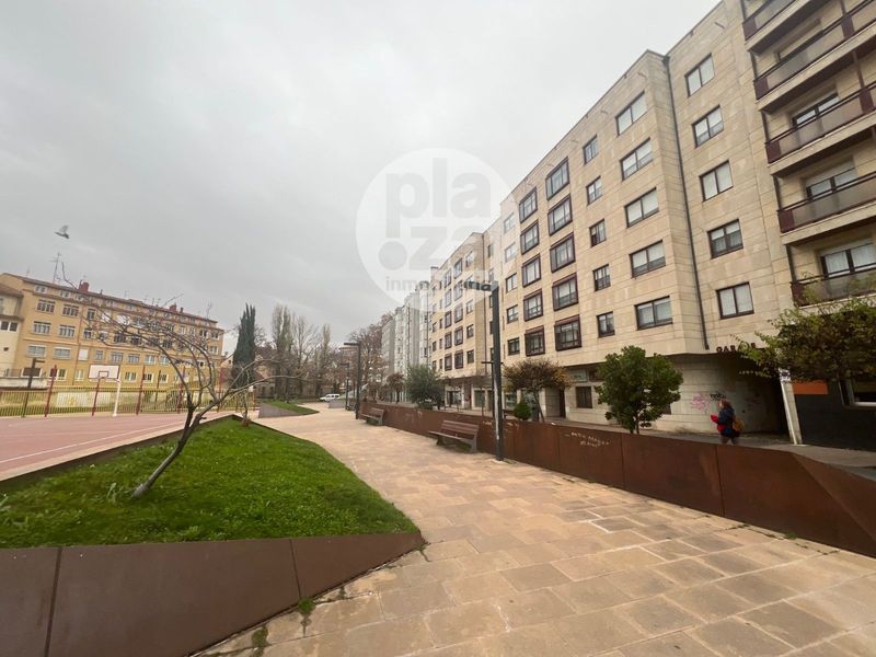Piso en alquiler Burgos. Ref: 3233. Plaza Inmobiliaria