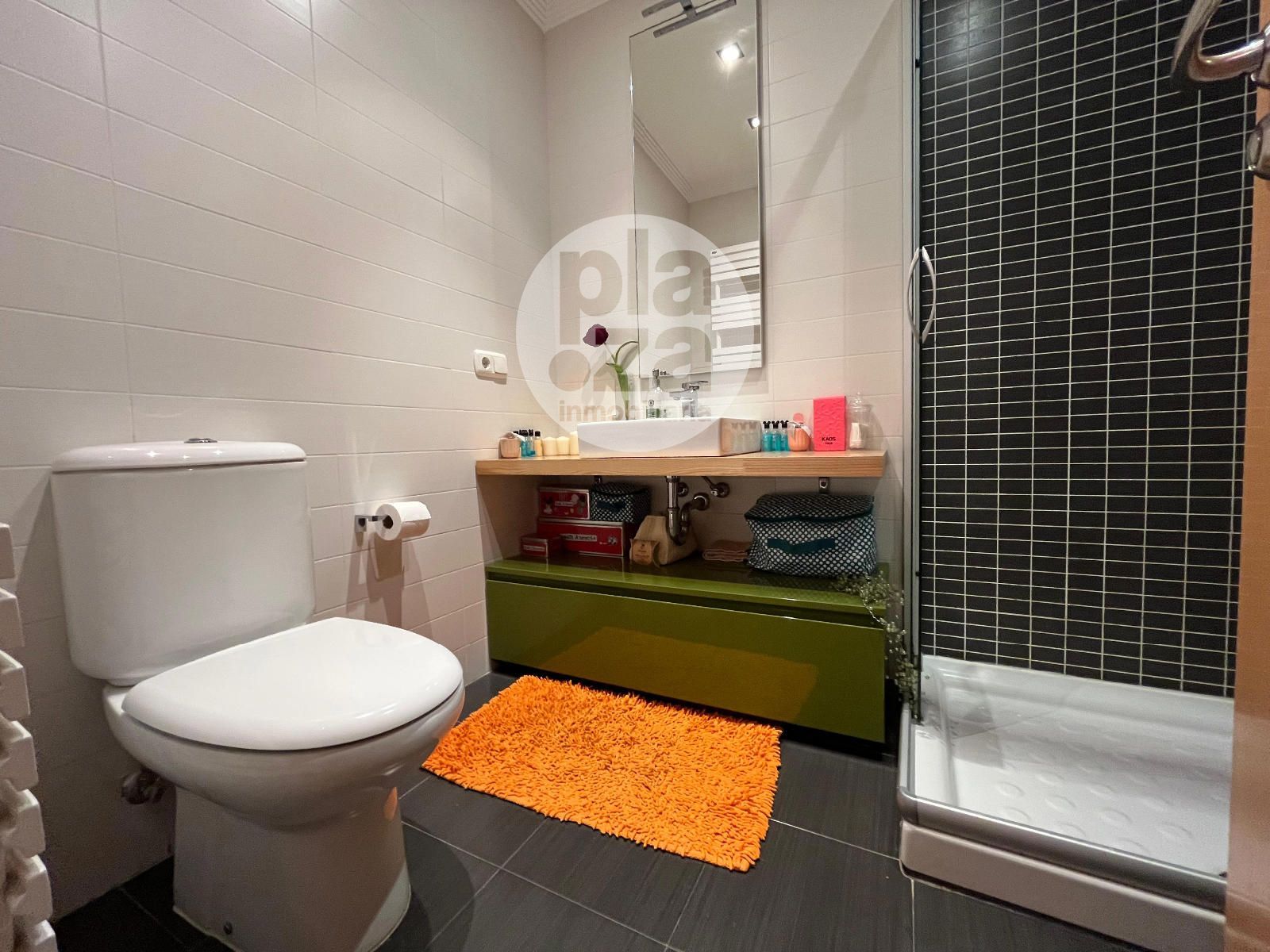 Baño - IMPRESIONANTE CHALET ADOSADO EN CALLE PORTOMARIN - BURGOS
