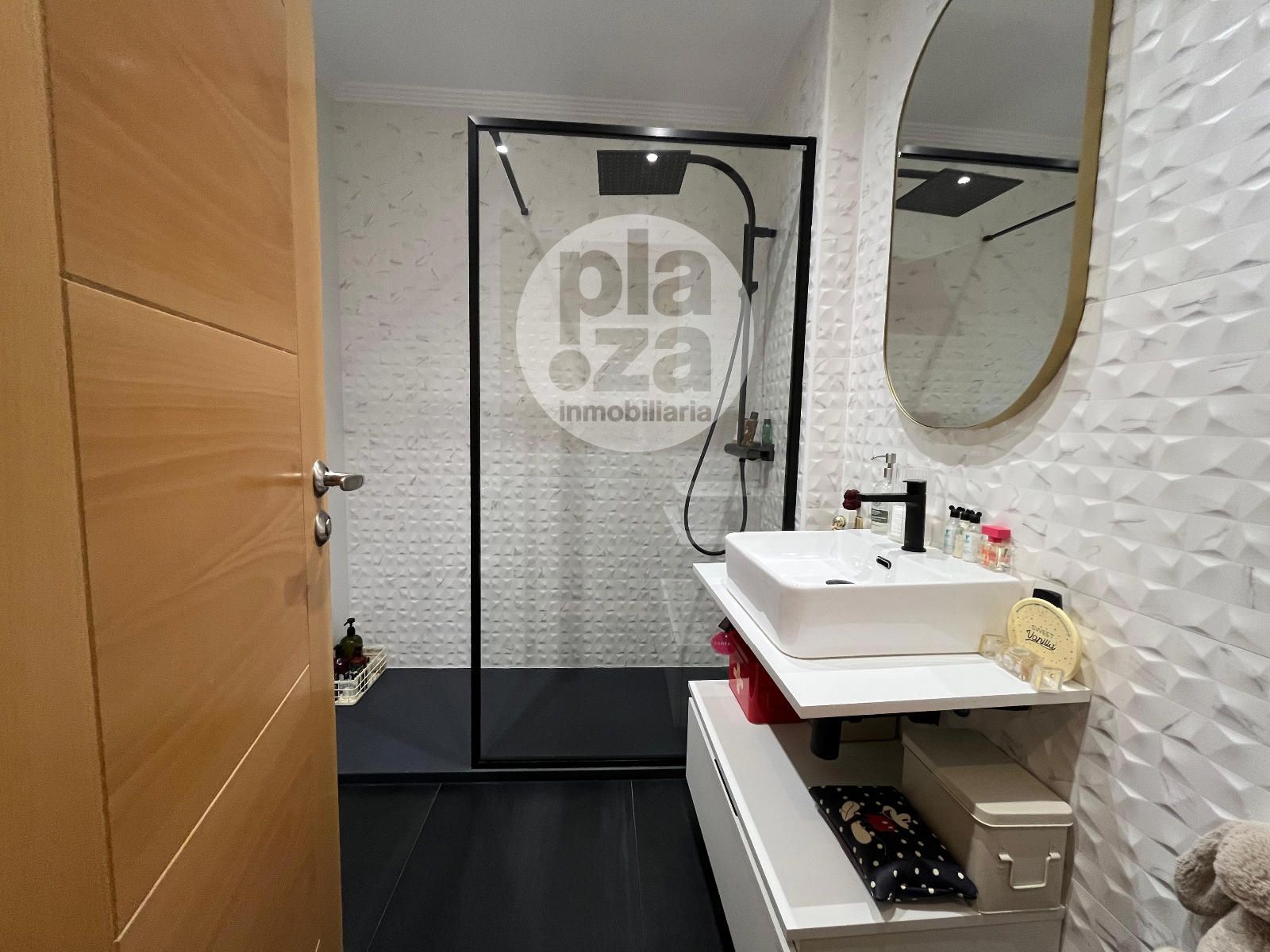 Baño - IMPRESIONANTE CHALET ADOSADO EN CALLE PORTOMARIN - BURGOS