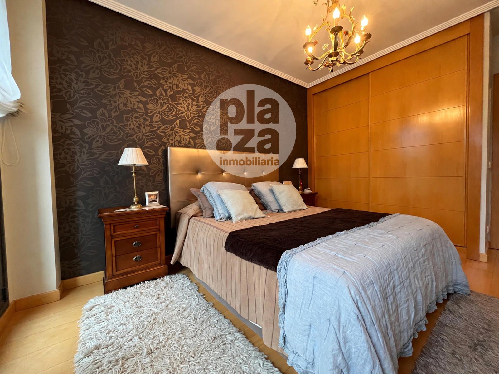 IMPRESIONANTE CHALET ADOSADO EN CALLE PORTOMARIN - BURGOS - Foto 23