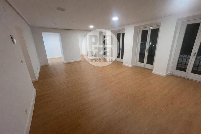 Piso en venta Burgos. Ref: 4867. Plaza Inmobiliaria