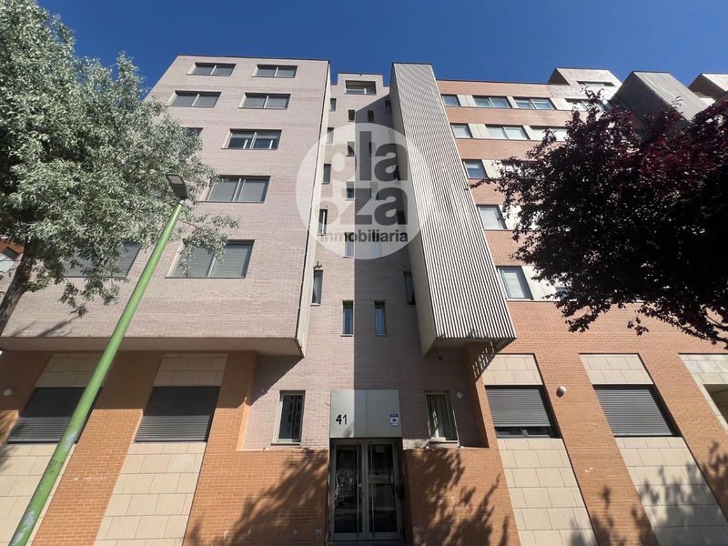 Piso en alquiler Burgos. Ref: 5157. Plaza Inmobiliaria