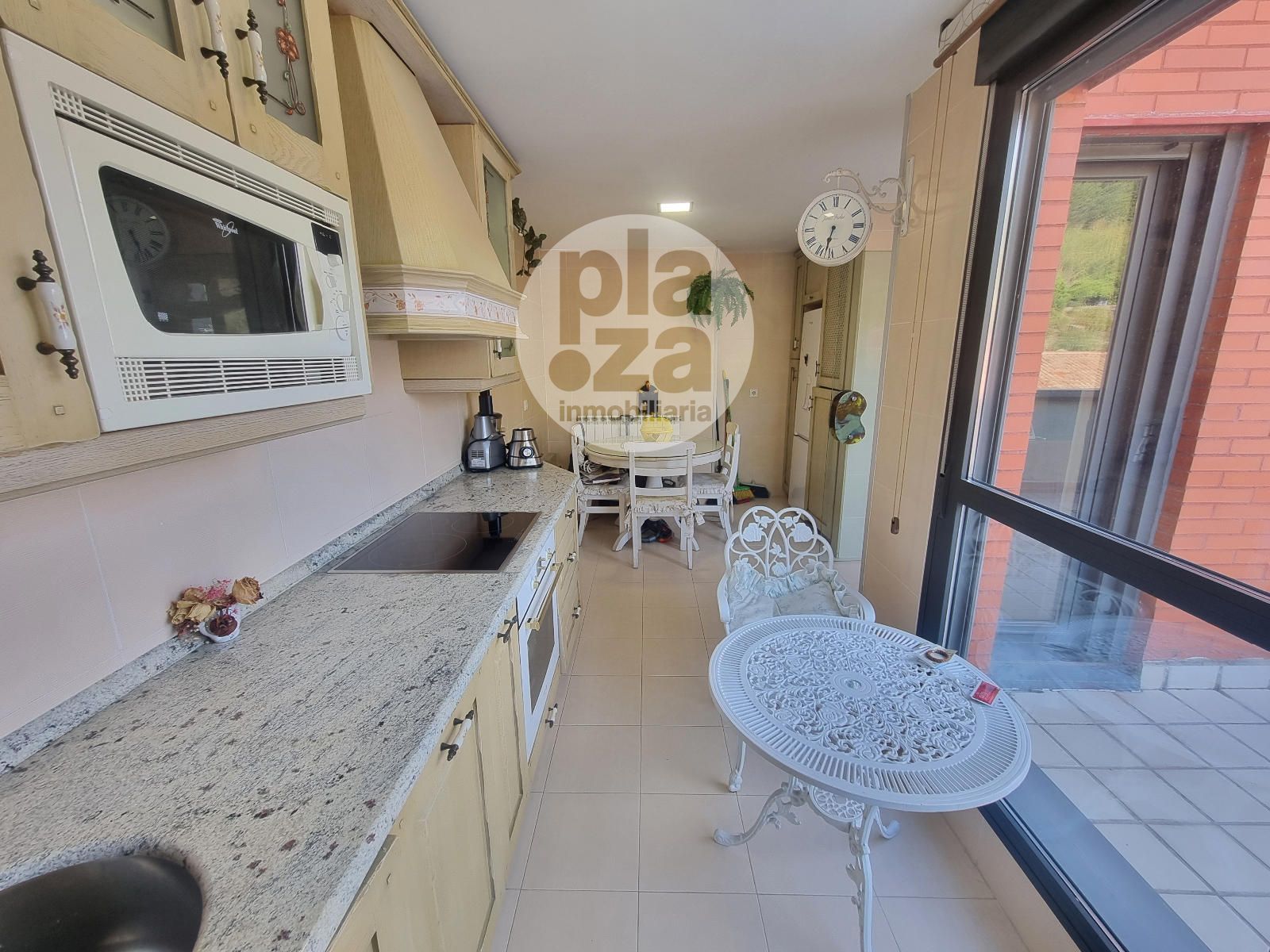 Cocina - ÁTICO CON TERRAZA EN EL CENTRO DE BURGOS