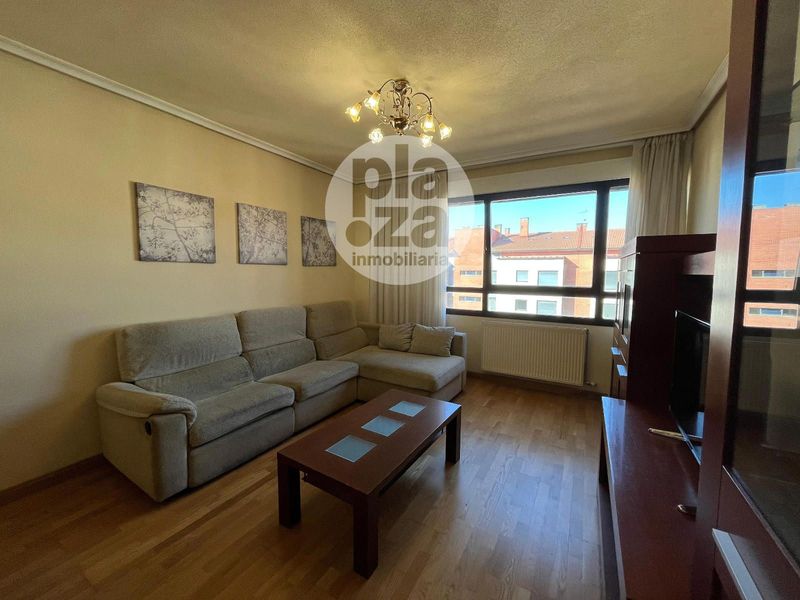 Piso en alquiler Burgos. Ref: 5285. Plaza Inmobiliaria