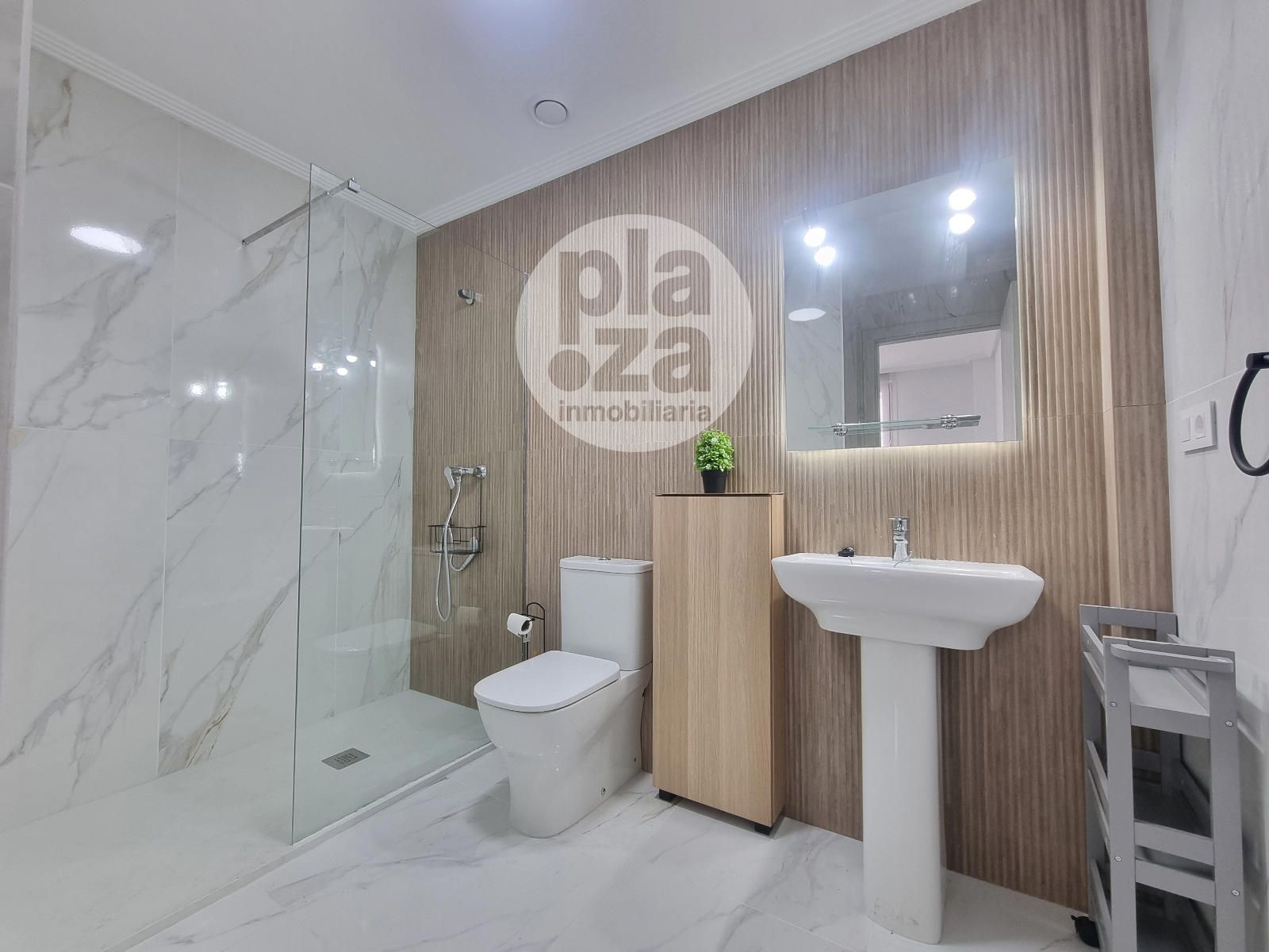 APARTAMENTO A ESTRENAR JUNTO AL HOSPITAL UNIVERSITARIO DE BURGOS - Foto 13