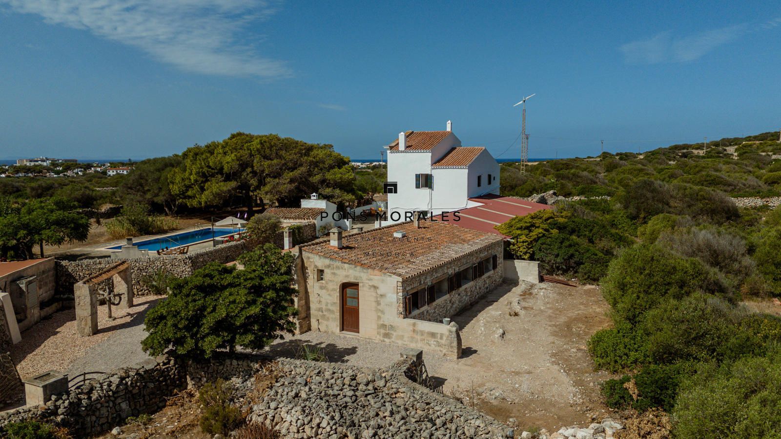 Finca rústica con vistas al mar y piscina en Ciutadella de Menorca. - Foto 6