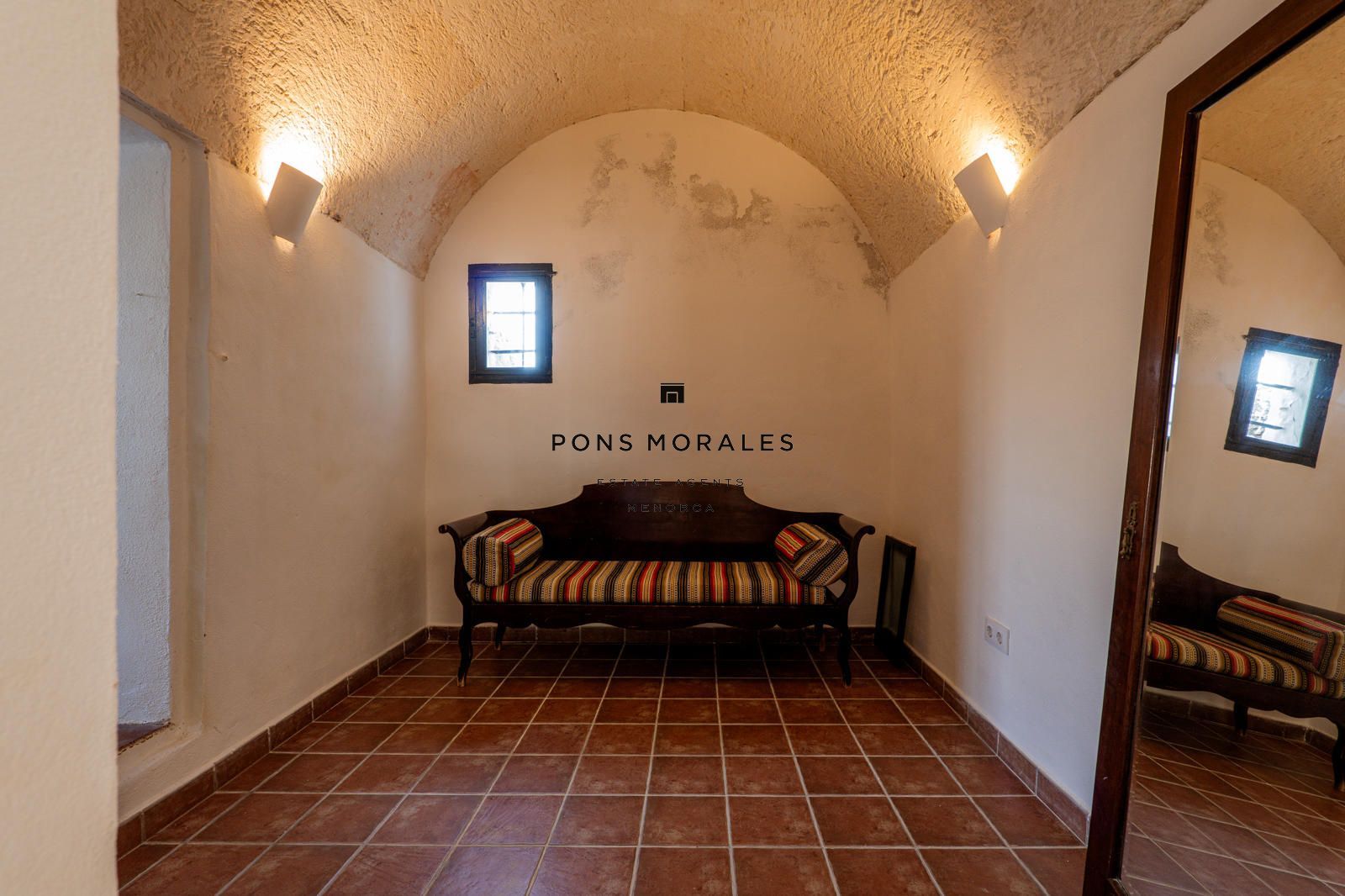 Finca rústica con vistas al mar y piscina en Ciutadella de Menorca. - Foto 19