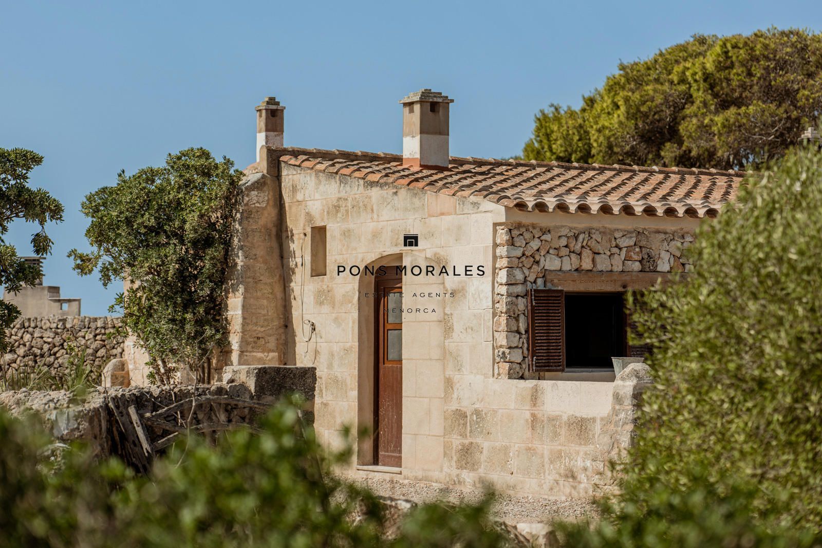 Finca rústica con vistas al mar y piscina en Ciutadella de Menorca. - Foto 25