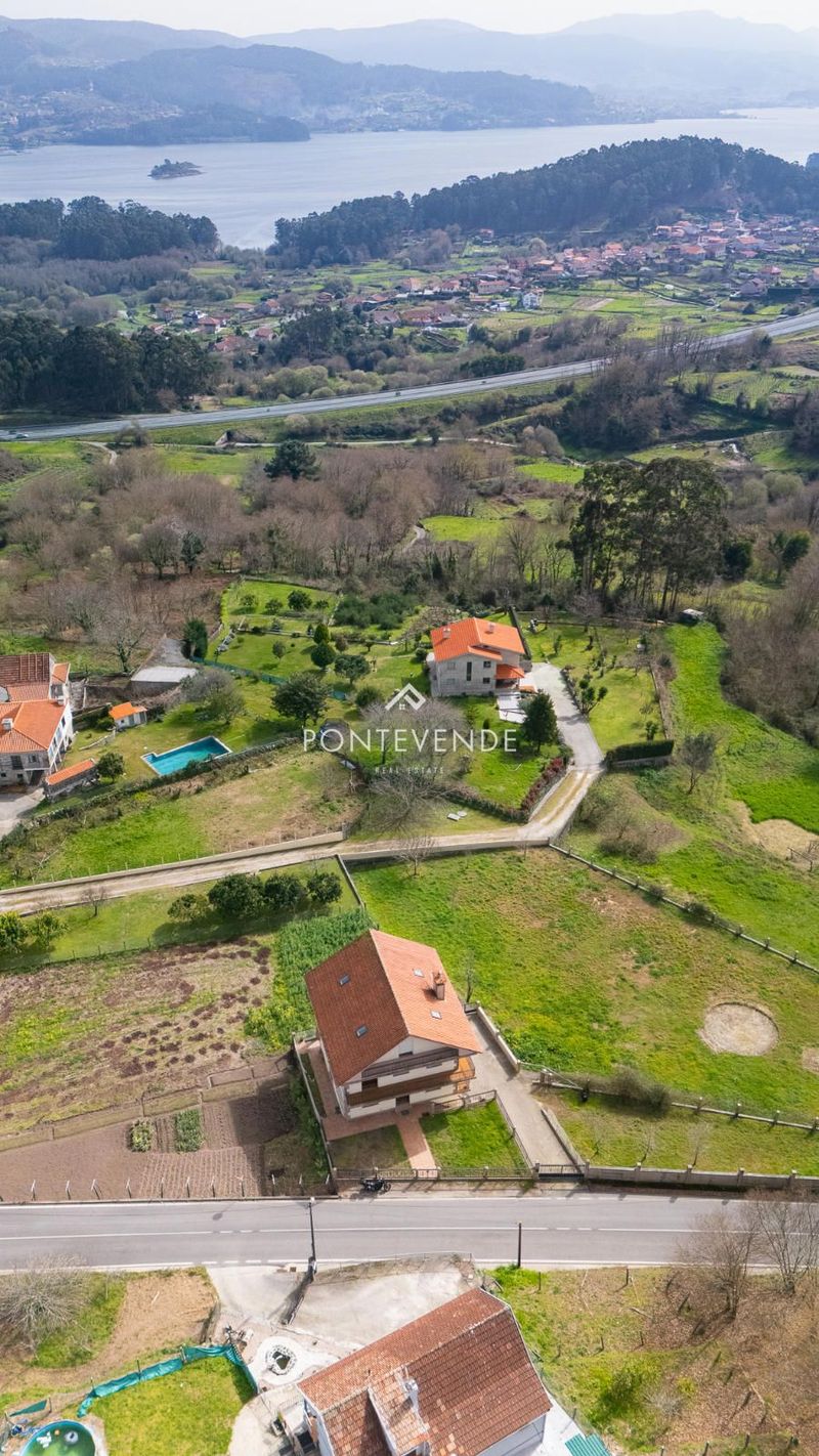 Chalet Independiente en venta Vilaboa, Pontevedra. Ref: 1360. Pontevende