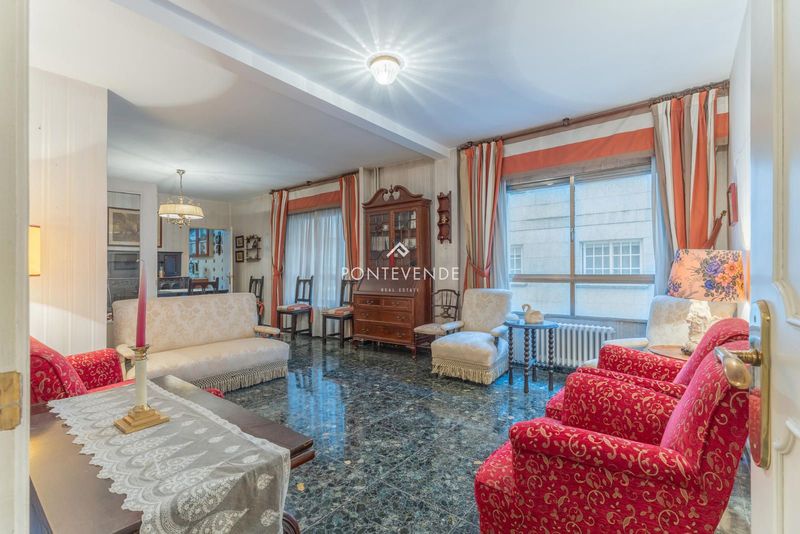 Piso en venta Pontevedra. Ref: 2763. Pontevende