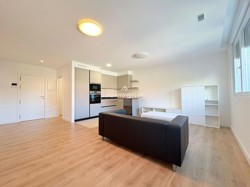 Piso en alquiler Pontevedra. Ref: 4362. Pontevende