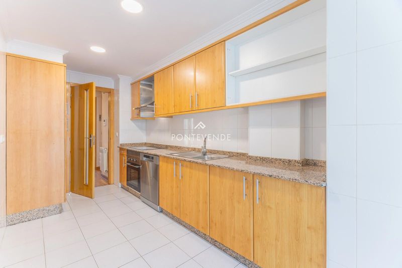 Piso en venta Pontevedra. Ref: 4637. Pontevende