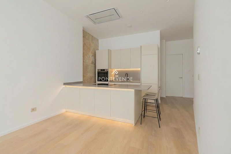 Piso en venta Pontevedra. Ref: 4910. Pontevende