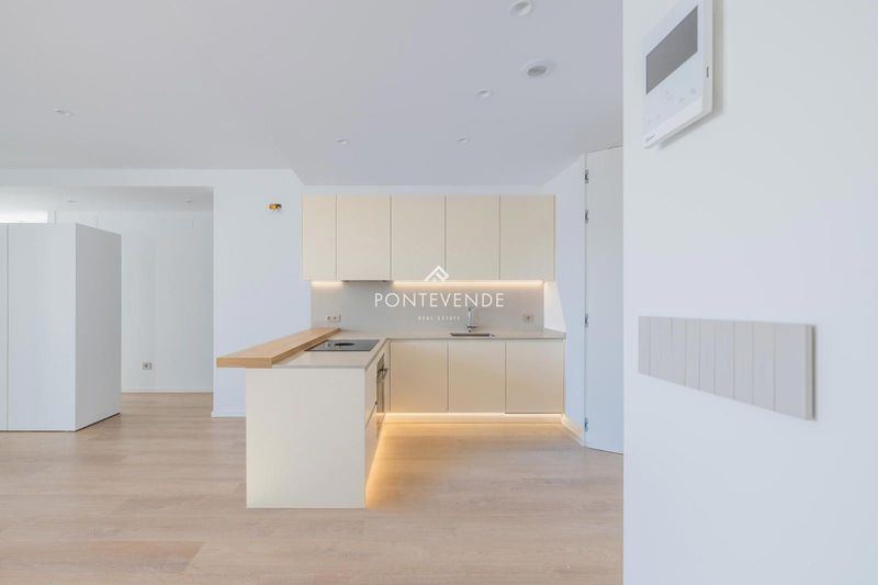 Piso en venta Pontevedra. Ref: 4911. Pontevende