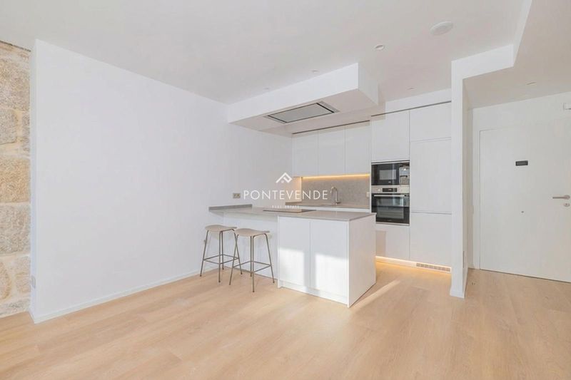 Piso en venta Pontevedra. Ref: 4947. Pontevende