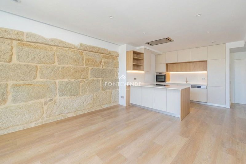 Piso en venta Pontevedra. Ref: 4949. Pontevende