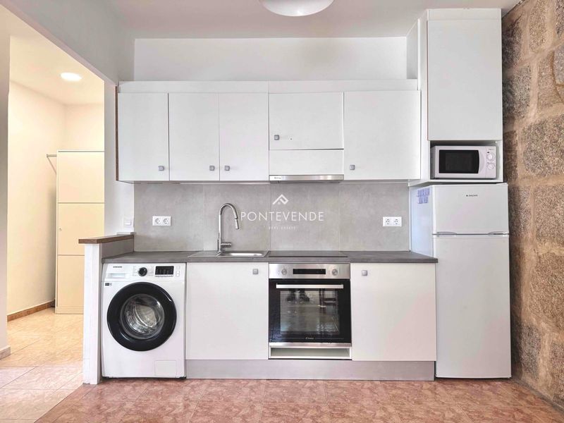 Piso en alquiler Pontevedra. Ref: 5085. Pontevende