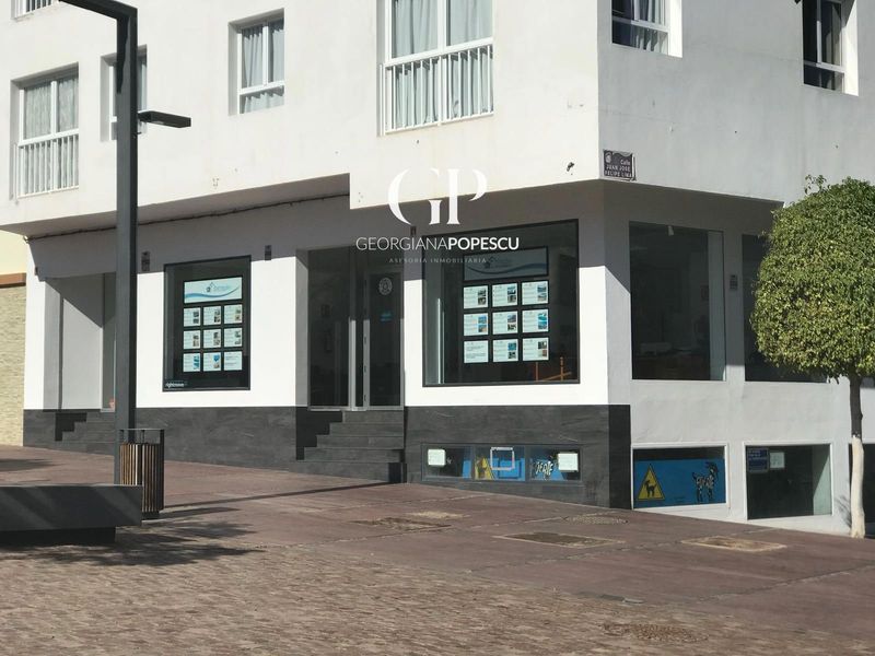 Geschäftsraum zu verkaufen Puerto Del Rosario, Las Palmas. Ref: 1065. Georgiana Popescu Asesores Inmobiliarios 