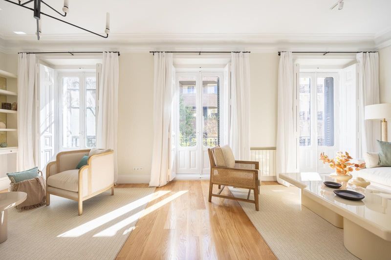 Piso en venta Madrid. Ref: 1018. PRADO CURATED PROPERTIES