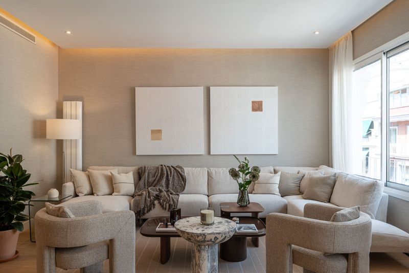 Piso en venta Madrid. Ref: 1042. PRADO CURATED PROPERTIES
