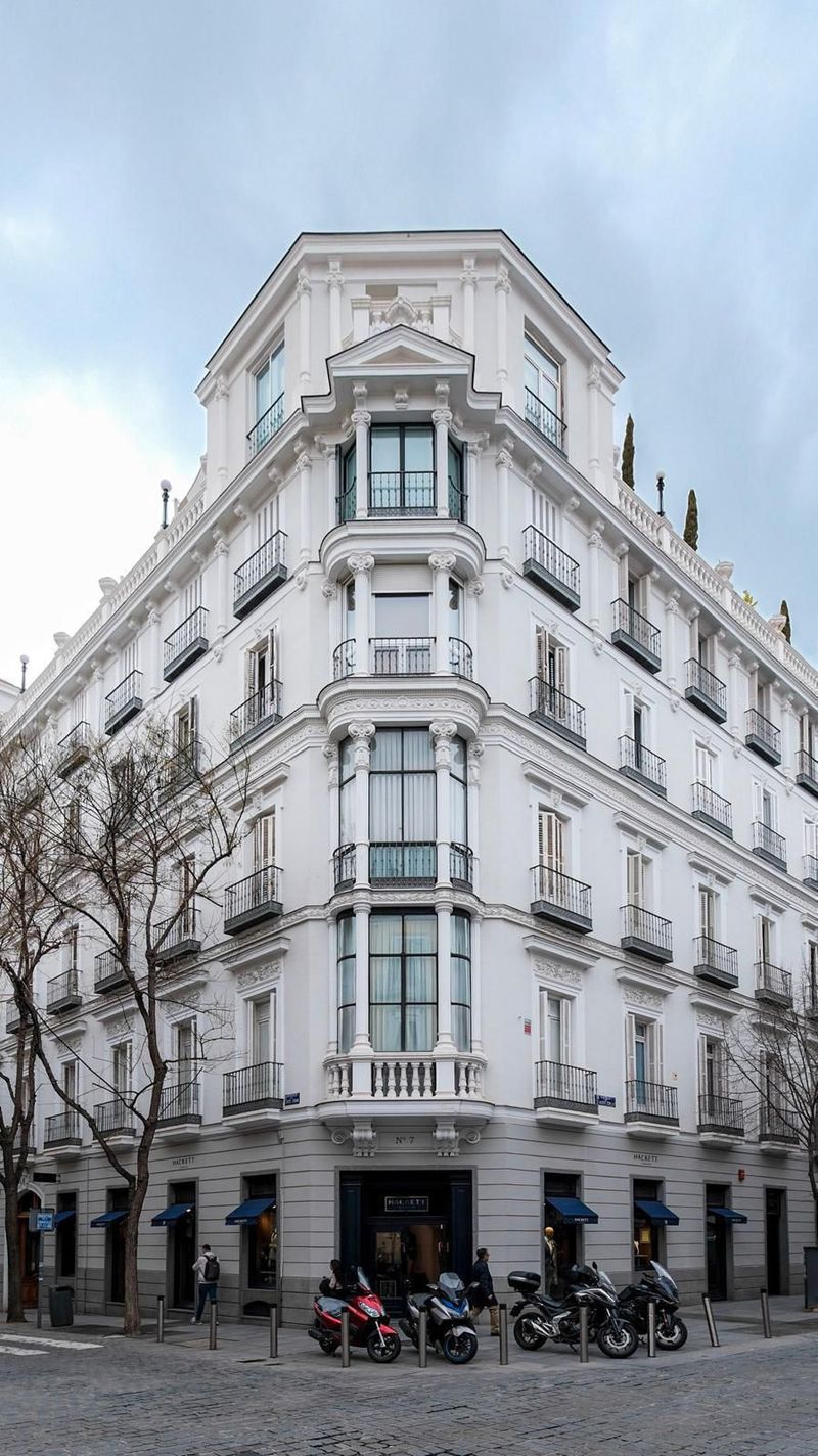 Piso en venta Madrid. Ref: 1057. PRADO CURATED PROPERTIES