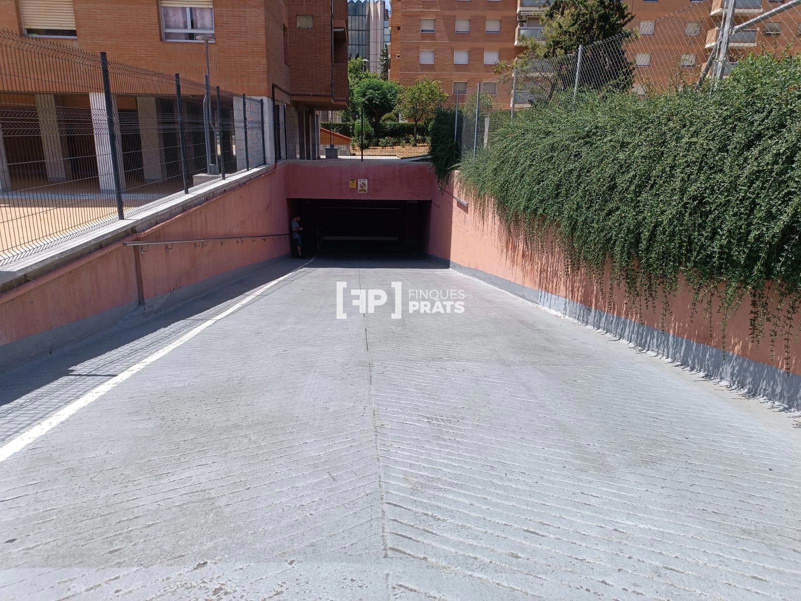 Garaje en alquiler Lleida. Ref: 3921. FINQUES PRATS