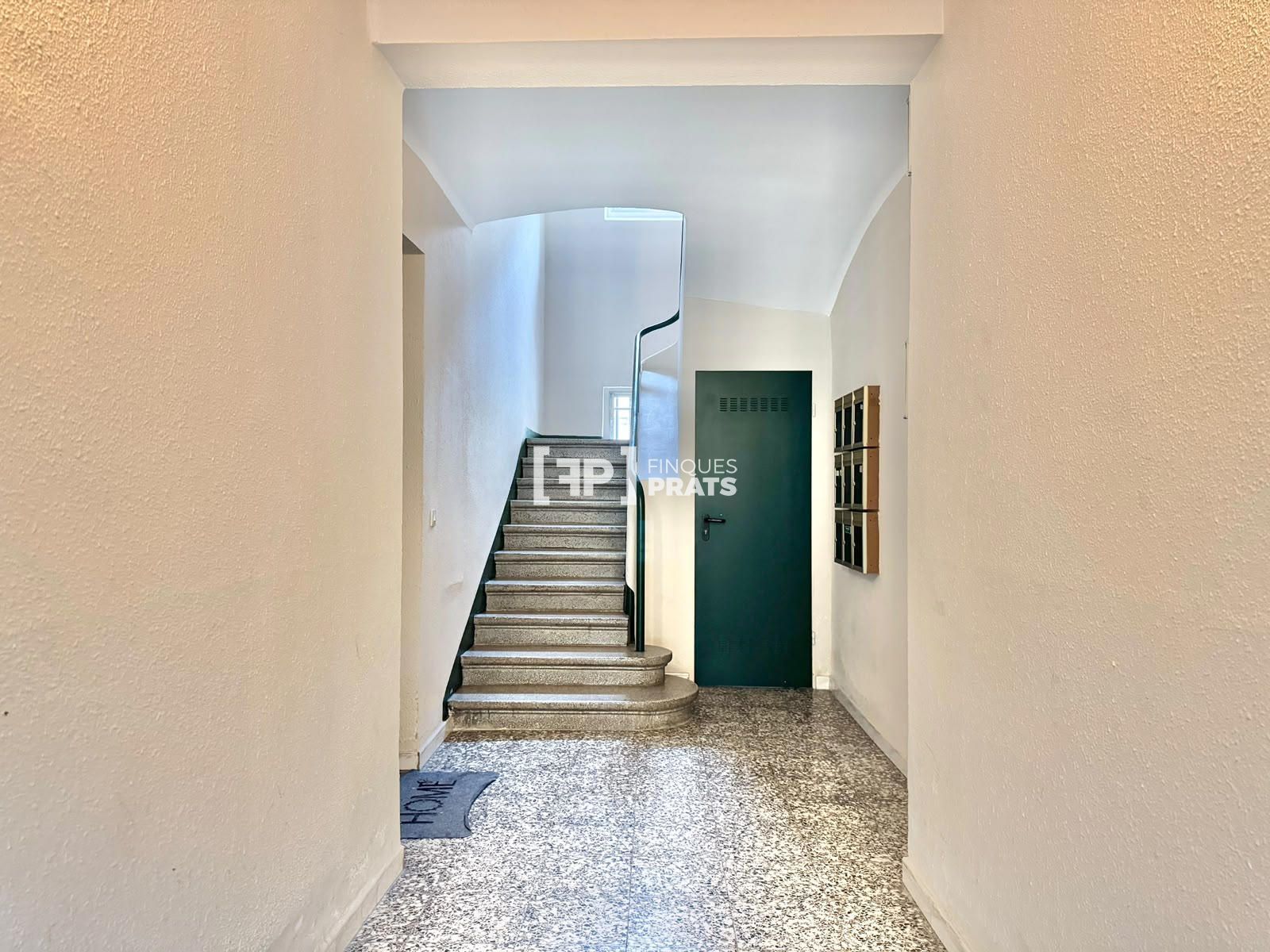 PISO TIPO LOFT EN VENTA EN ZONA RECTORAT DE  LLEIDA - Foto 3