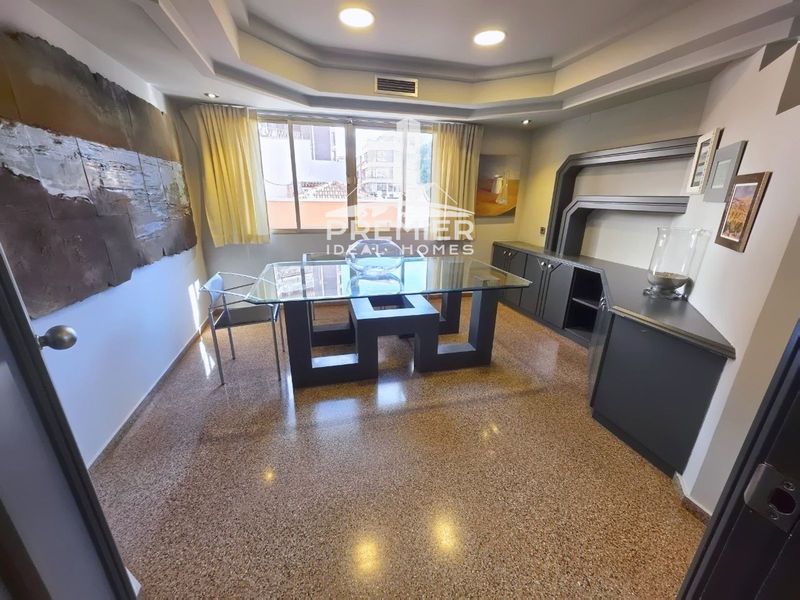 Oficina en venta y alquiler Elda, Alicante. Ref: 1172. Premier Ideal Homes