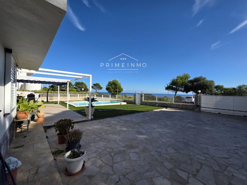 Chalet Independiente en venta L