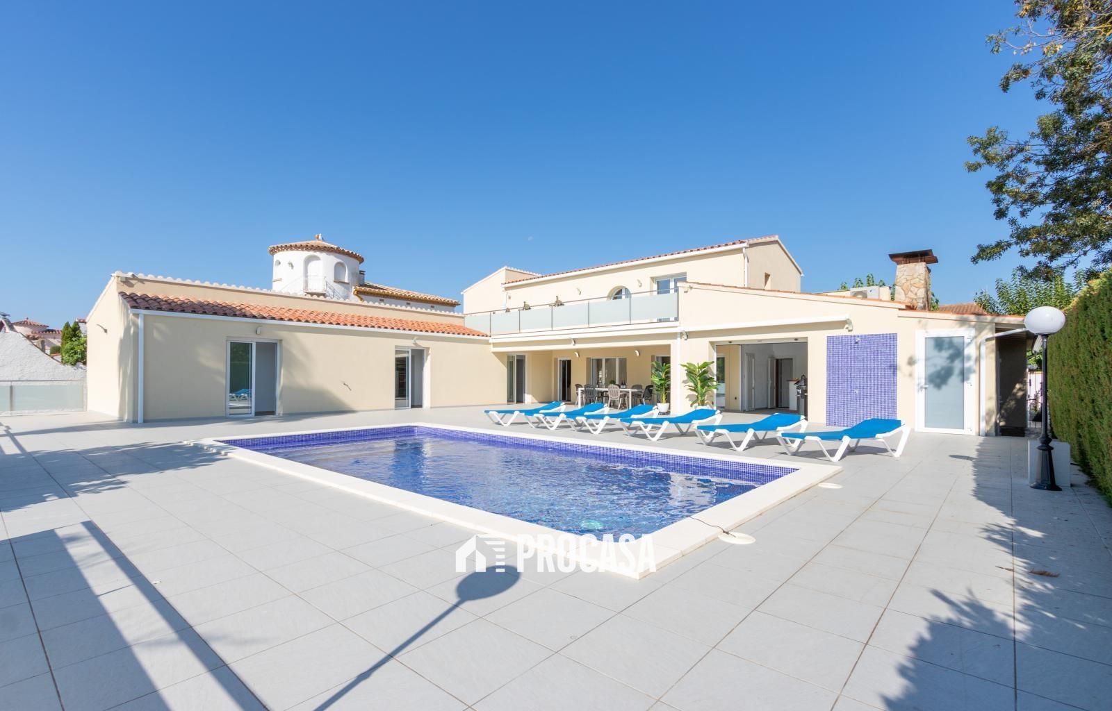 Maison de Ville en vente Empuriabrava, Girona. Ref: 1880. FINCAS PROCASA