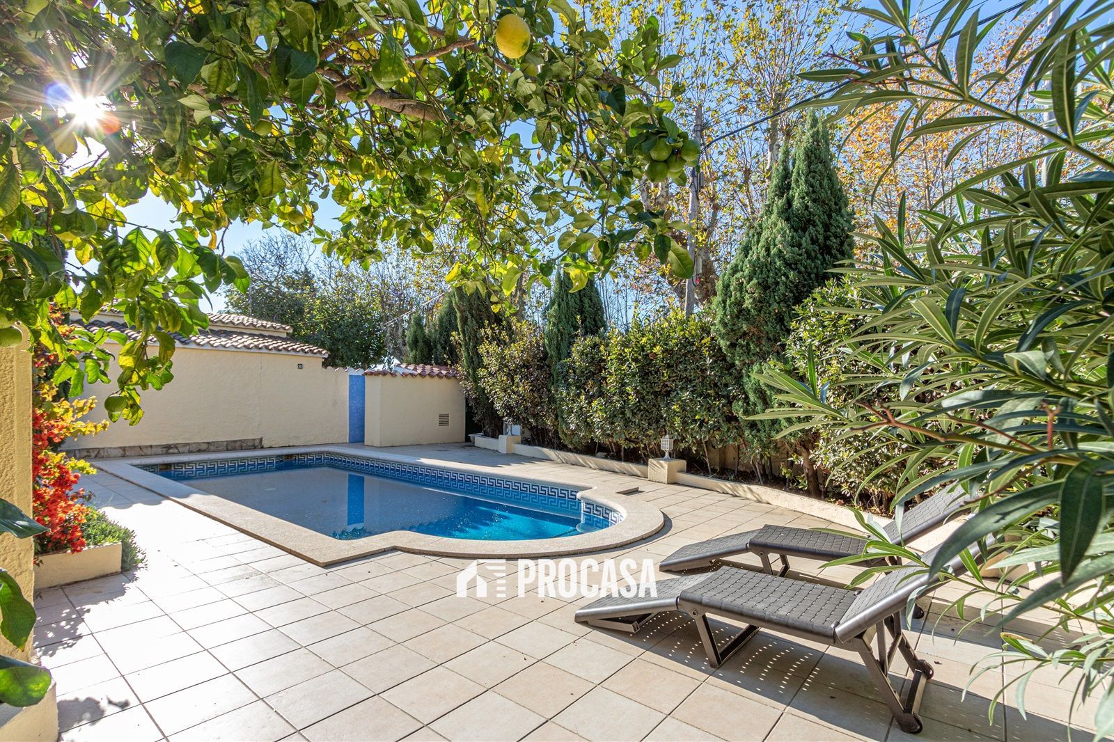 Maison de Ville en vente Empuriabrava, Girona. Ref: 2492. FINCAS PROCASA