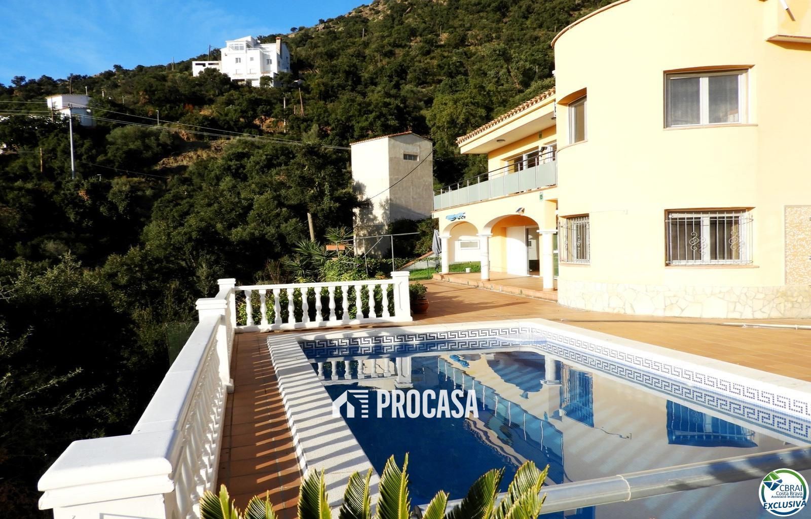 Maison de Ville en vente Roses, Girona. Ref: 2552. FINCAS PROCASA